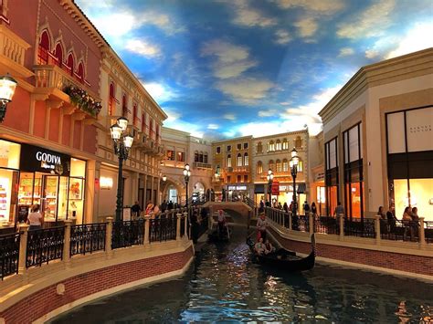 the shoppes at the palazzo